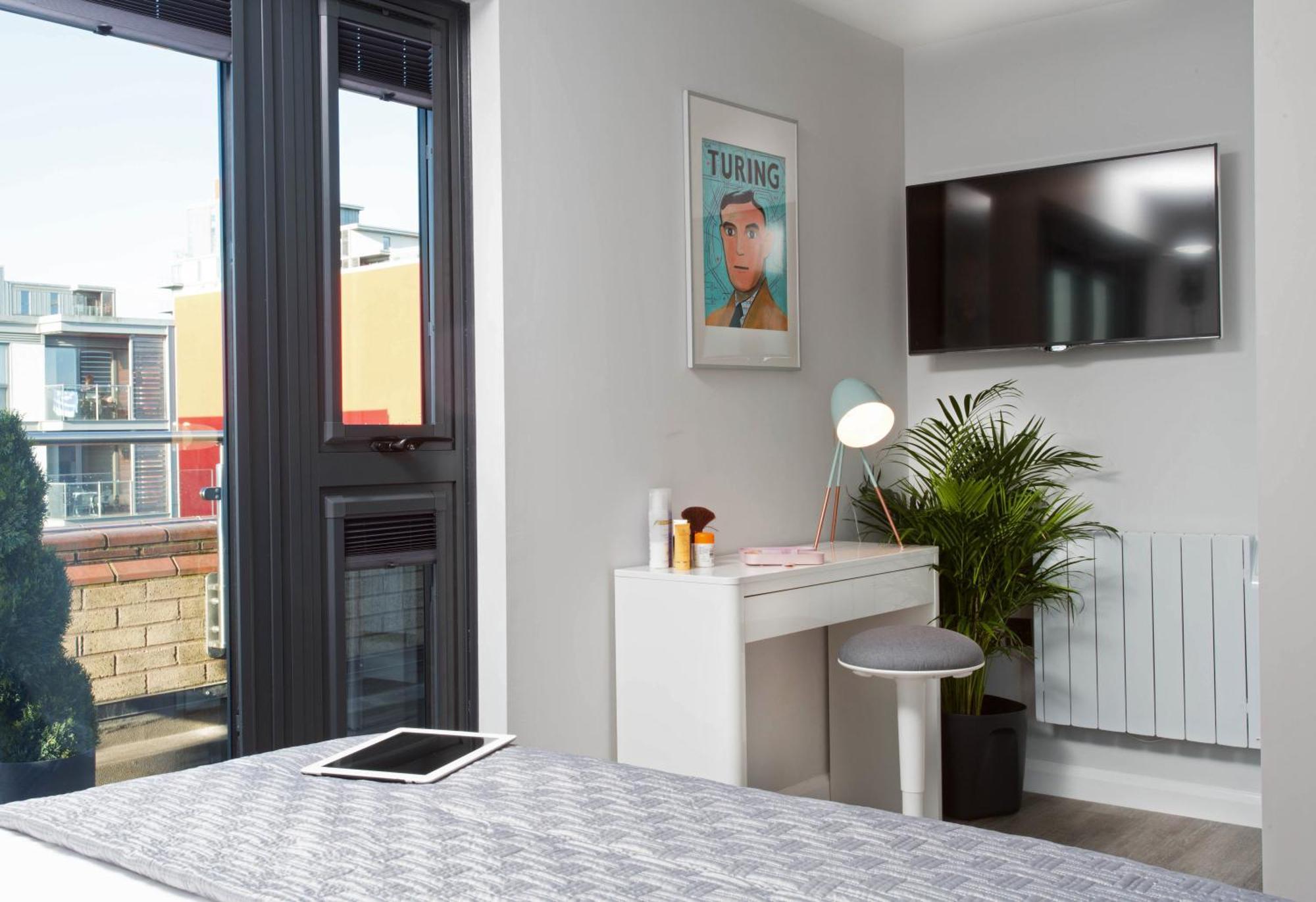 Cotels At 7Zero1 Serviced Apartments - Modern Apartments, Superfast Broadband, Free Parking, Centrally Located Milton Keynes Exteriér fotografie